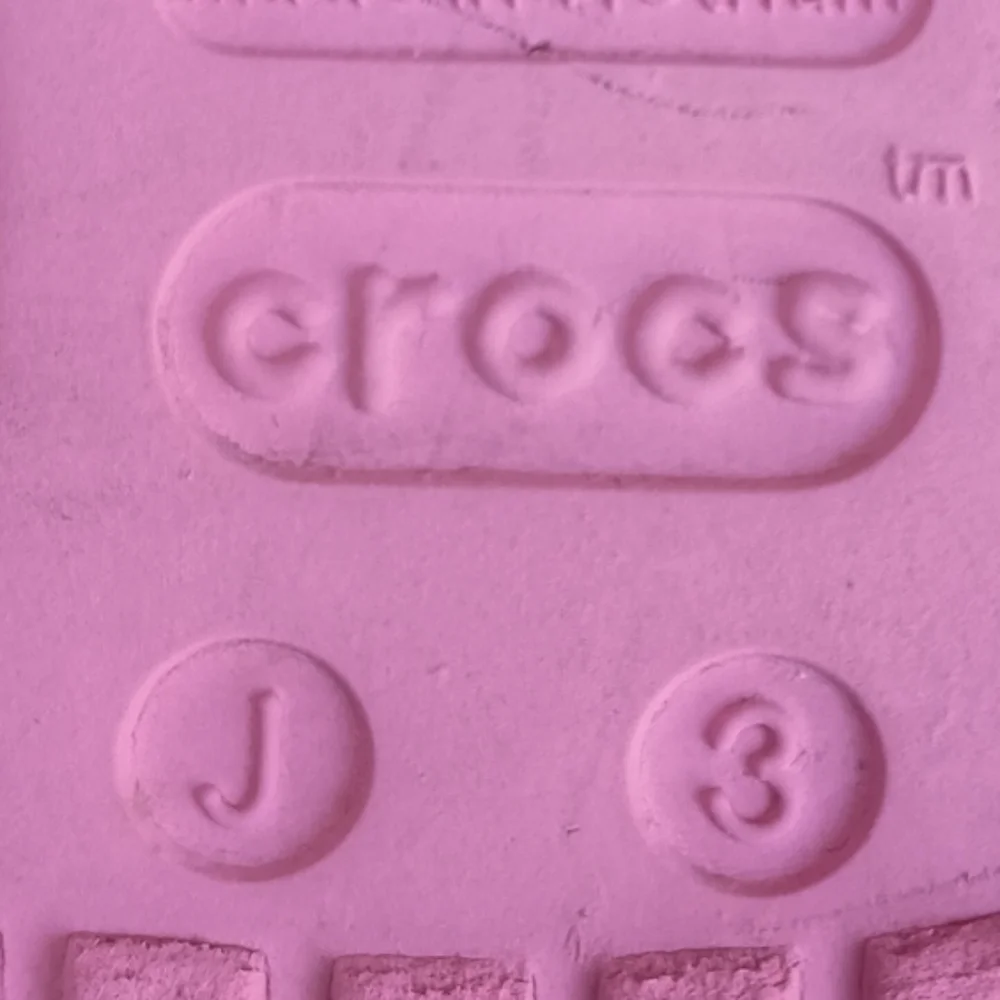 Crocs Hello Kitty & Friends Sanrio Classic W/Jibbitzs Clogs Junior Size 3/W 5 - Picture 7 of 8
